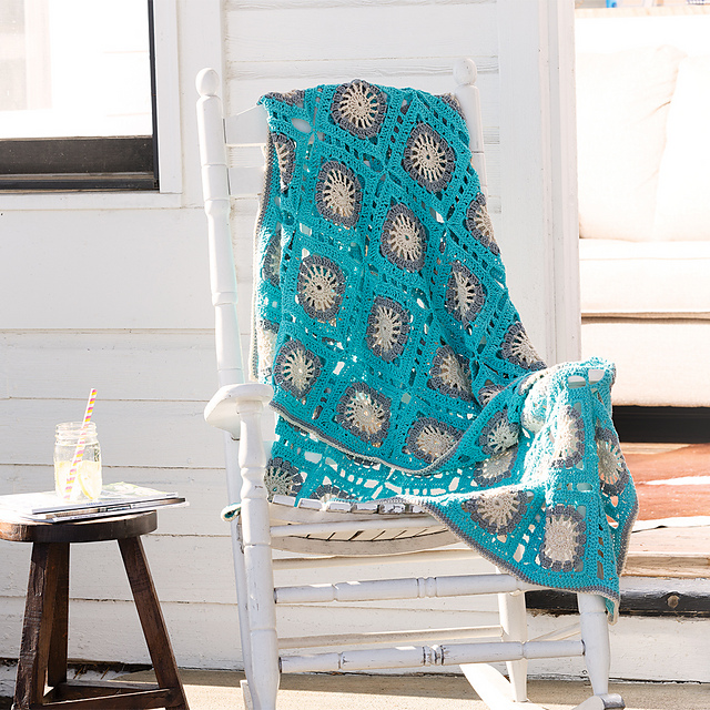 Beach Bungalow Throw