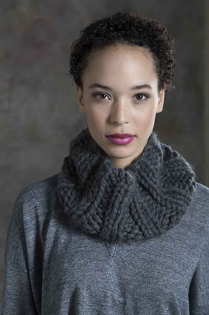 Elderberry Ribbed Cowl