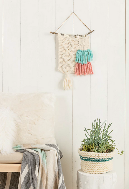 Cable Knit Wall Hanging (2015016)