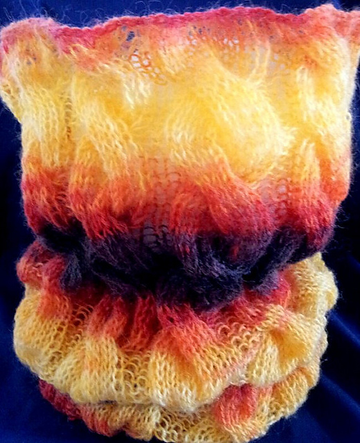 Bonfire Cabled Neck Warm