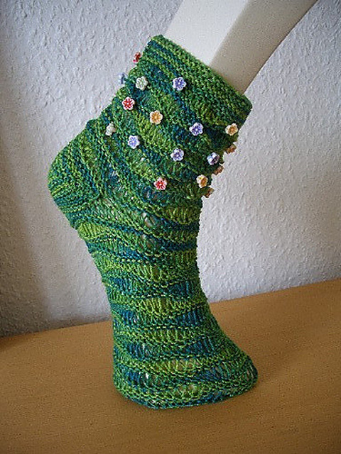 Blumenbeet-Socken