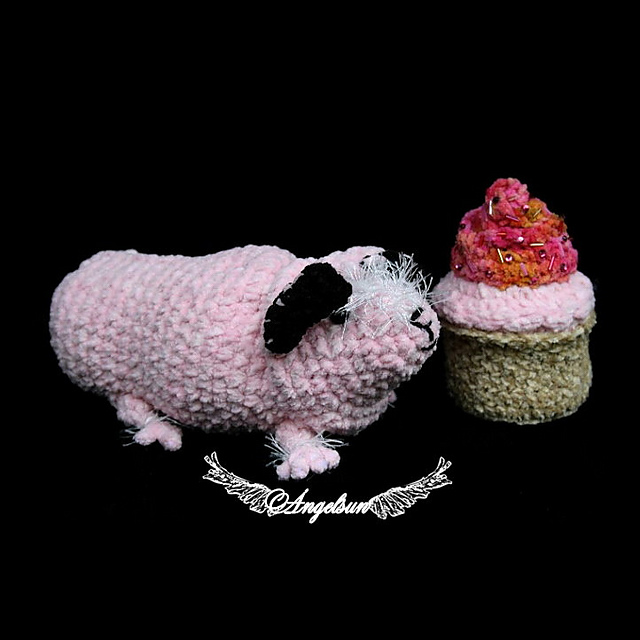 Cupcake the Hairless Guinea Pig