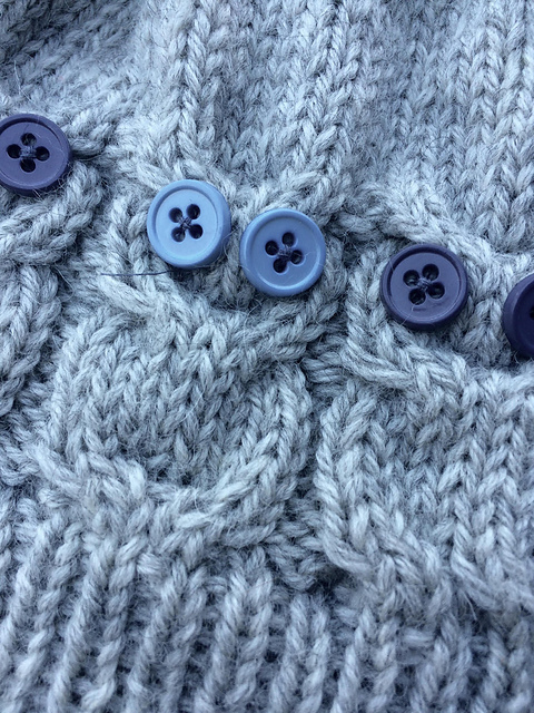 Cabled Owl Hat