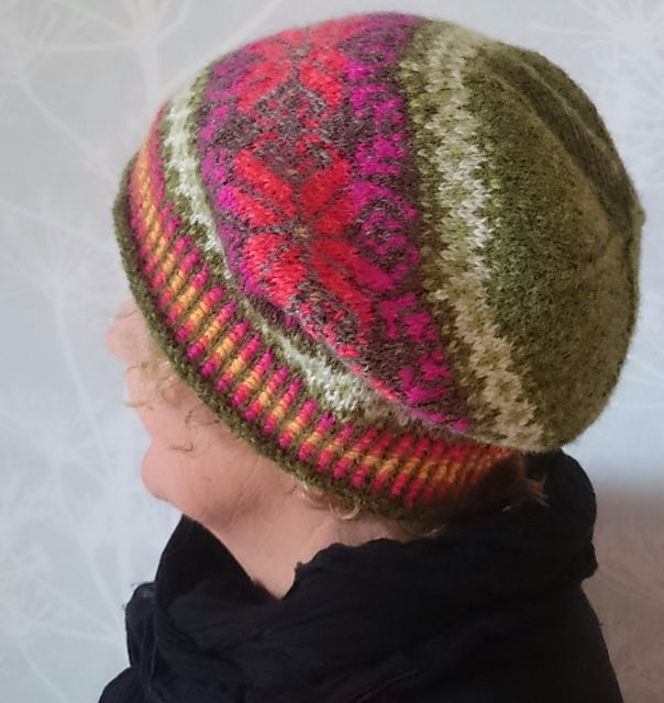Häxans Favourite Flowers Hat