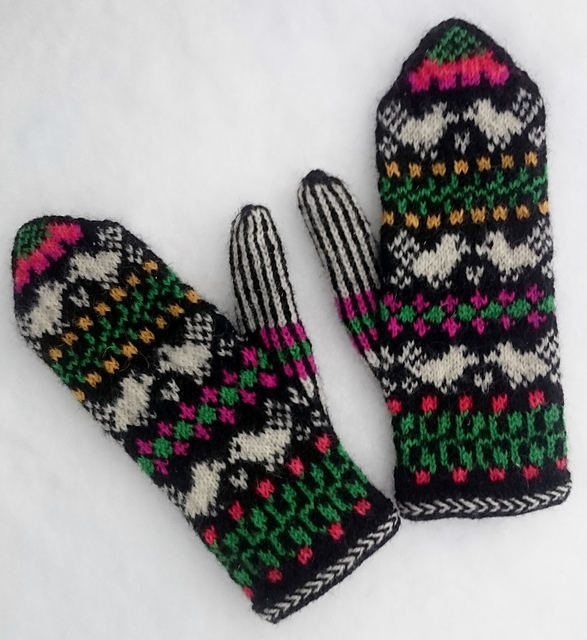 Bird in the hand mittens