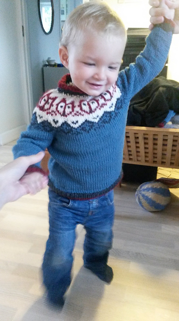 Sweater med ræve