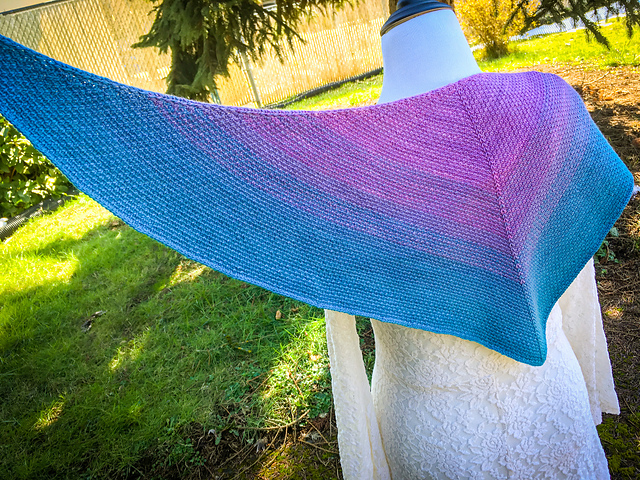 Shades of Alice Shawlette