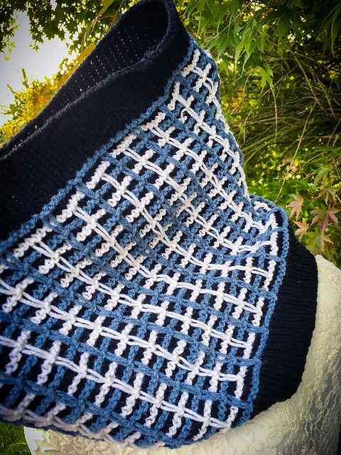 Plaid Cowl
