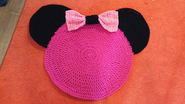 minni / mickey mouse blanket