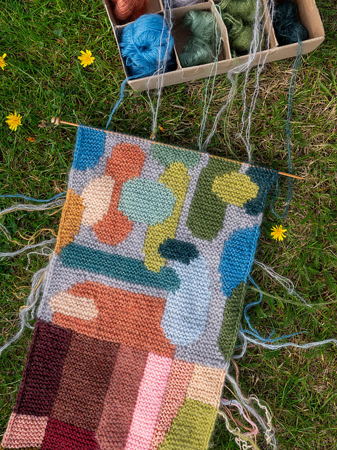 Intarsia Snail Mail Scarf