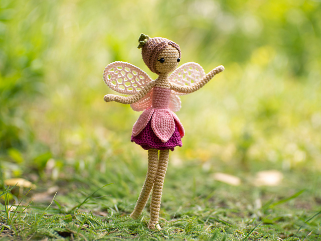 Ravelry: Fuchsia fairy pattern by Anna Komarova