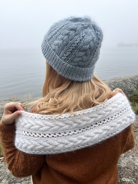 Frosty Scarf