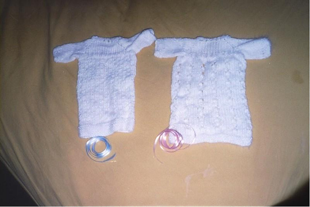 Extra Small Preemie Gown Top-Down Raglan Sleeves