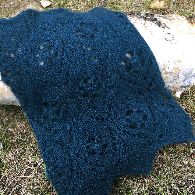 Immortal Flowers Cowl