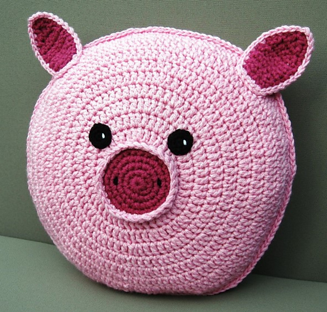 Ravelry: Pig Pillow pattern by Anne Alster