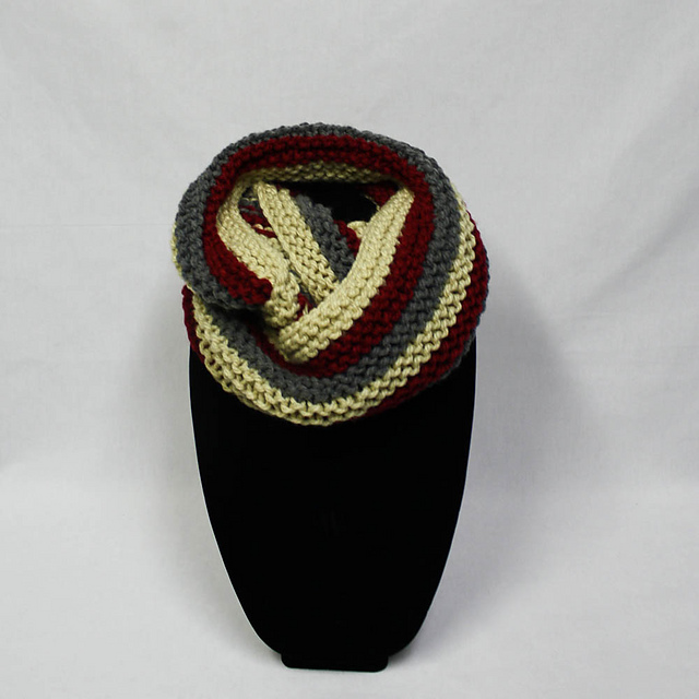 Trine Cowl