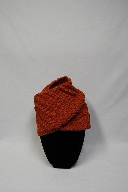 Beautiful Bias Cowl