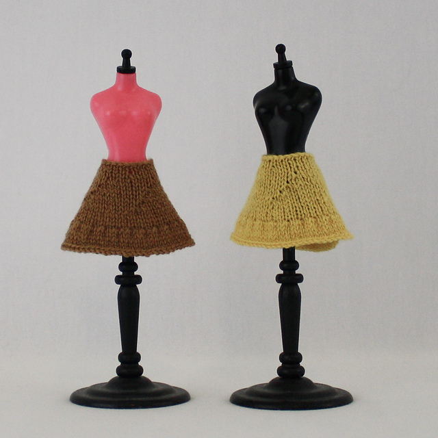 Beatrice Skirt for Blythe