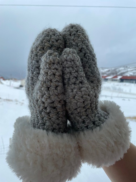 Lives mittens