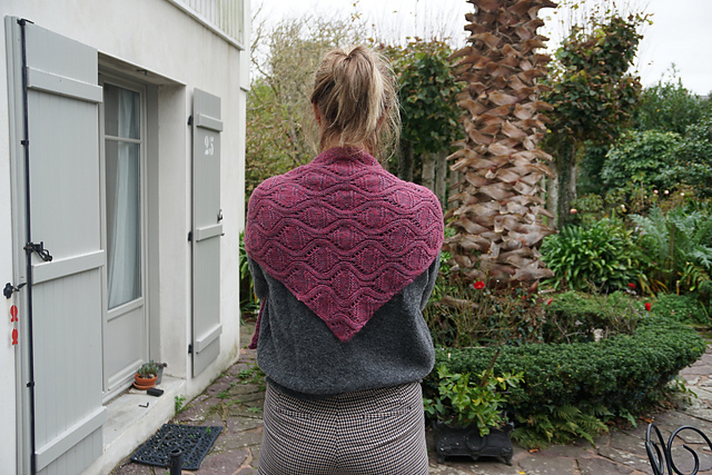 Enez Brunec Shawl 3