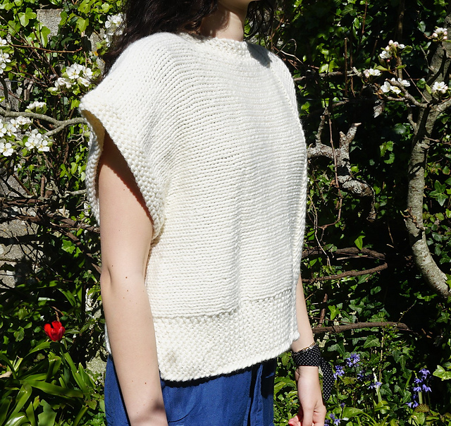 Enez Brannec sleeveless top