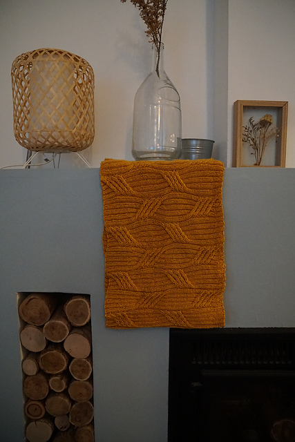 Tevennec Cowls and leg warmer