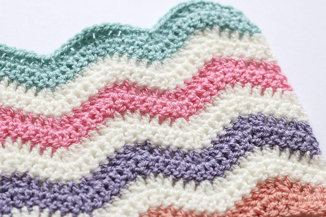 Ripple Blanket