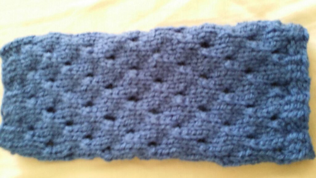Eyelets Wrist Warmers