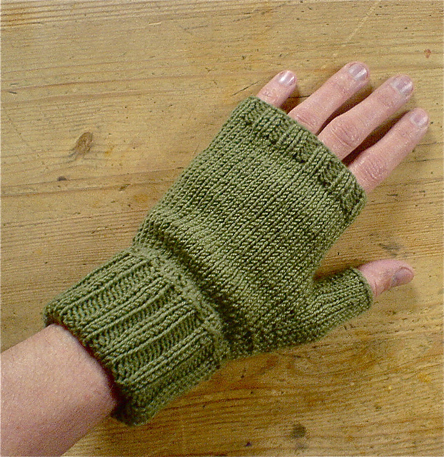 fingerless mitts
