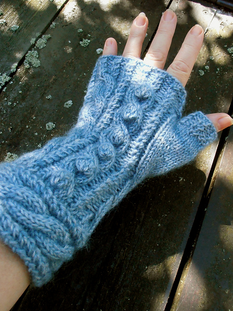 Iceni Mitts