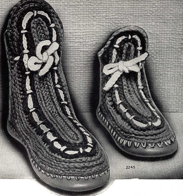 Crocheted Lounging Socks No. 2245