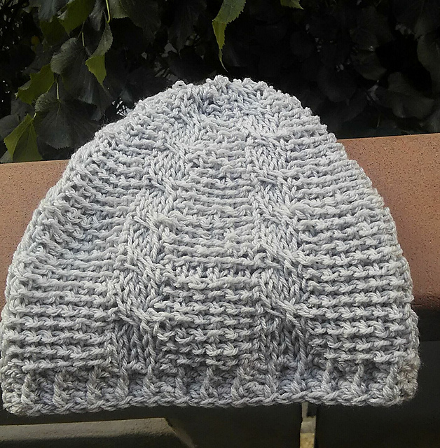 Tunisian cable hat