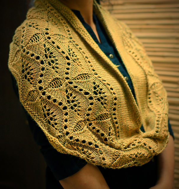 Golden Ginkgo  Cowl