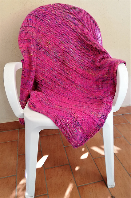 Fuchsia forever kid blanket