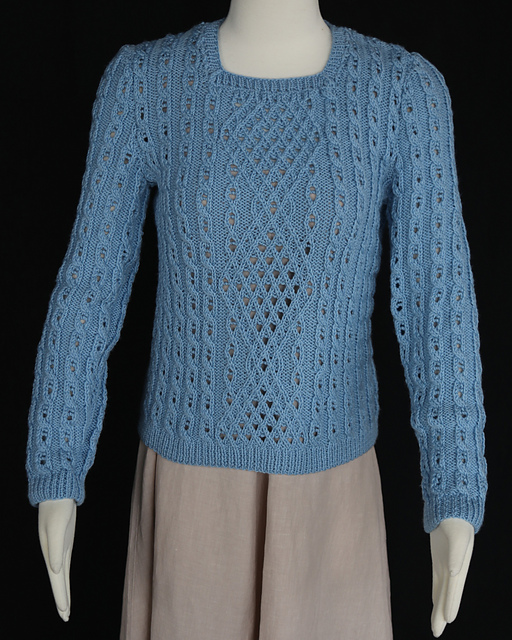 Cable Column Pullover