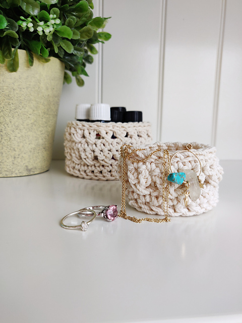 Waterfront Trinket Basket
