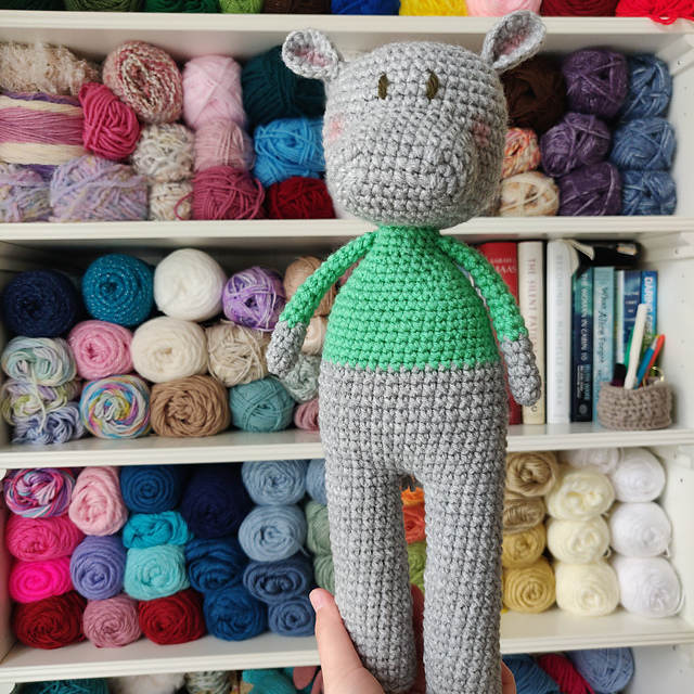 Snuggle Hippo Amigurumi