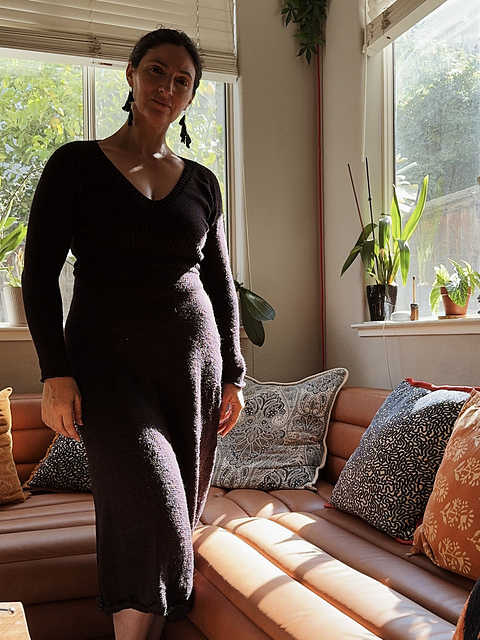 Evelyn Blouse/Dress pattern by Arianna Frasca - Ravelry Evelyn Blouse/Dress pattern by Arianna Frasca - Ravelry