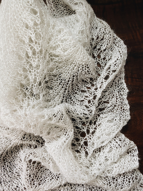 Feather and Fan Blanket