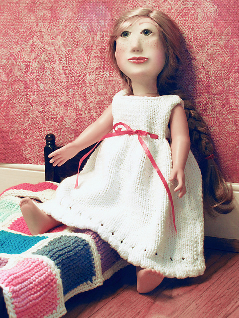 Nightgown: To Fit 18" Dolls