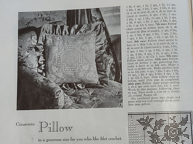 Filet Pillow #9394