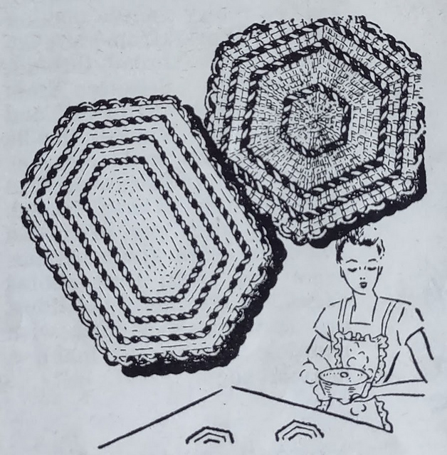 Hot Dish Mat in Crocheted Weaving
