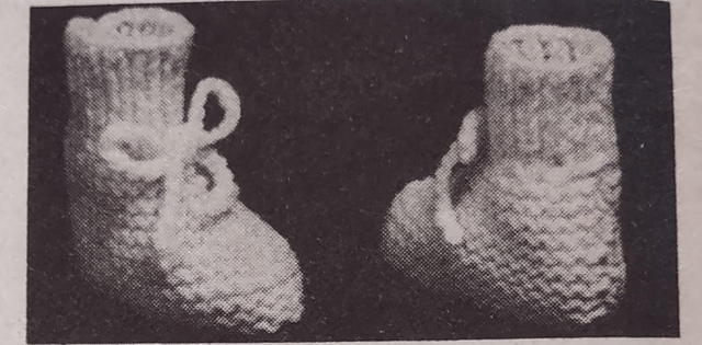 Jiffy Knit Booties
