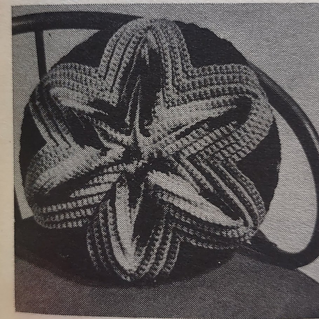 Ripple Pillow