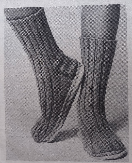 Women's Lounging Sox
