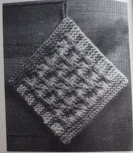 Two Color Pan Holder