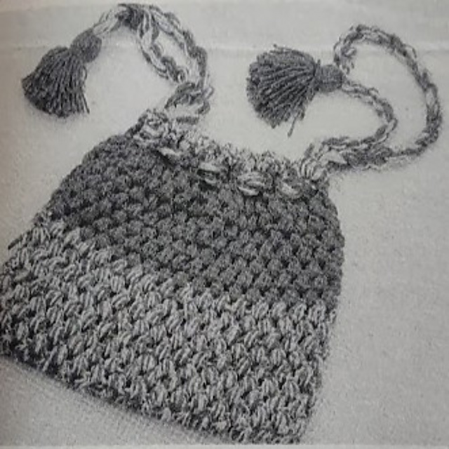 Puff Stitch Purse