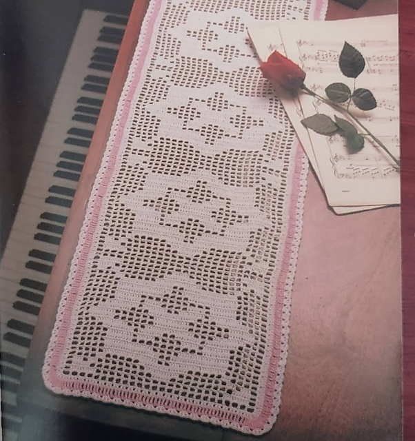 Piano Scarf