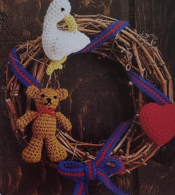 Country Friends Wreath