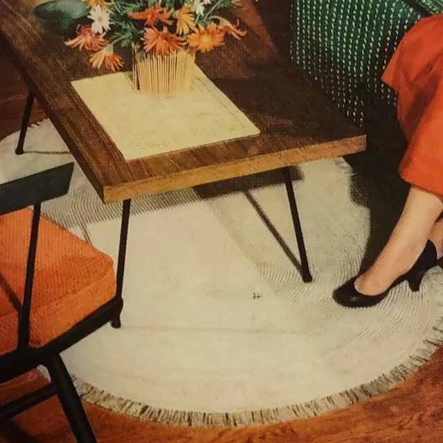 Oval Rug S-561
